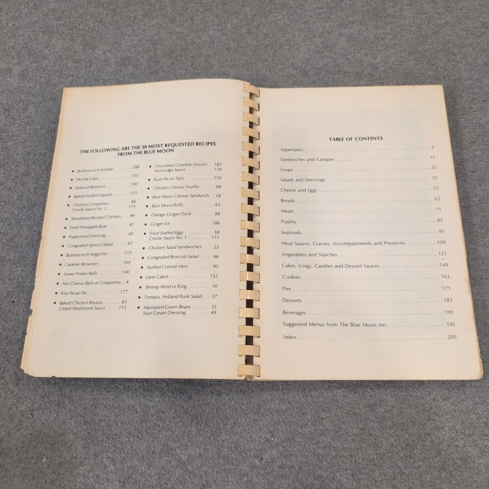 The Once In A Blue Moon Cookbook 1979 Montgomery Alabama Signed Blue Moon Inn - Picture 4 of 4